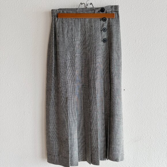 Vintage Houndstooth Pleated Skirt Vintage Black and‎ White Button Skirt - Picture 1 of 4